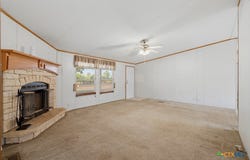 114 Pleasant Grove Loop, Elgin, TX 78621