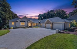 136 Barrington Hall Drive, Eatonton, GA 31024
