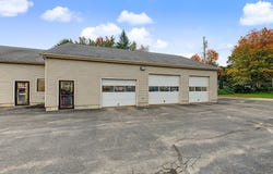 27 Main Street, Norway, ME 04268