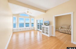 1114 S Bay Club Drive, Manteo, NC 27954