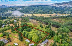 176 FLYAWAY Rd, CastleRock, WA 98611