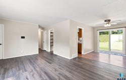 817 S Foster Ave, Sioux Falls, SD 57103