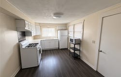 1910 Rockledge St, Spring Hill, PA 15212