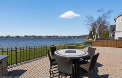 560 Black Oaks Trail, Howell, MI 48843