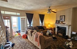 619 Chestnut St, Irwin, PA 15642