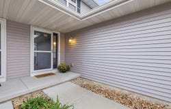 315 Vorndran Drive, Belleville, WI 53508-9056