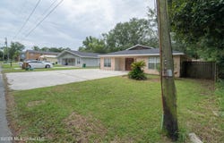 215 Mccaughan Avenue, Long Beach, MS 39560