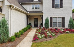369 STRATHAVEN DRIVE, PELHAM, AL 35124
