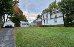 339 Main Street, Corinth, NY 12822