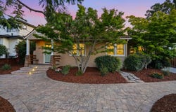 385 Carmelita DR, MOUNTAIN VIEW, CA 94040