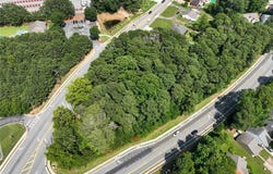 3051 N Main Street, Kennesaw, GA 30144