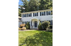 210 Sundew Drive, Schenectady, NY 12303