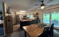 4239 State Route 39 NE, New Philadelphia, OH 44663