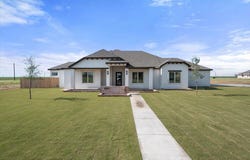 1125 Cooper Drive, New Home, TX 79383