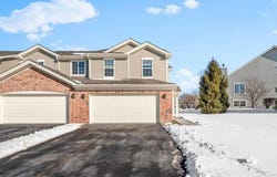 1117 Amber Drive, Cary, IL 60013