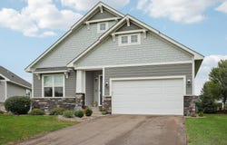 9082 Jade Circle N, Lake Elmo, MN 55042