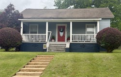 416 Bailey, Valley, AL 36854