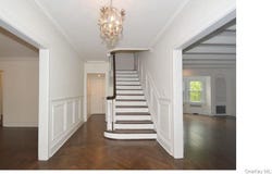 2 Arleigh Road, Great Neck, NY 11021