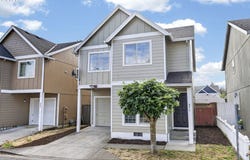 871 N 20TH Way, Cornelius, OR 97113