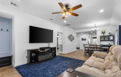 1031 W Gandy Street, Denison, TX 75020