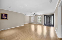 1527 Pine Haven St Ext, Laurens, SC 29360