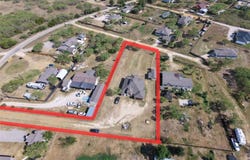 199 McDonald Ln W, Cedar Creek, TX 78612