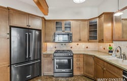 29 E 6th Street, Holland, MI 49423