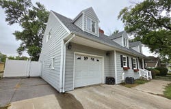 1716 S 3rd Street, Aberdeen, SD 57401