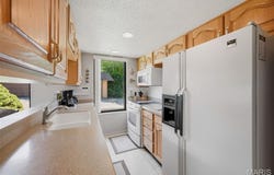 2646 Hampton Road, St Charles, MO 63303