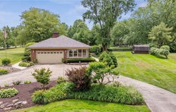 4122 Devon Drive SE, Warren, OH 44484