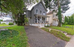 806 E 2Nd St, Plainfield City, NJ 07062-1004