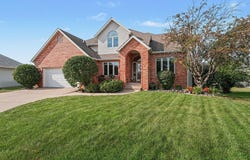 2226 Cowan Court, Schererville, IN 46375