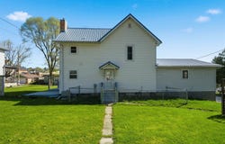 108 SW Second Street, Elkader, IA 52043