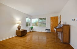 326 E Alden Drive, Addison, IL 60101