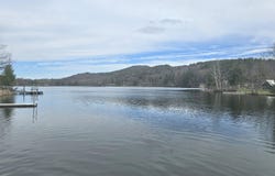 16 West Shore Drive, Tinmouth, VT 05773