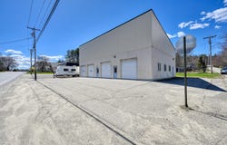 74 Route 133, Winthrop, ME 04364