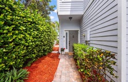 902 S Federal Highway, Lake Worth Beach, FL 33460