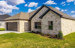34 Wedgewood Dr, Greenbrier, AR 72058