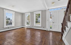 9 Emerson Avenue, Hampstead, NH 03841