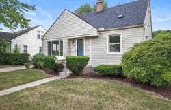 330 Gargantua Ave., Clawson, MI 48017