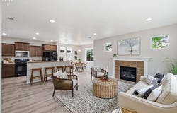 1961 ADELMAN Loop, Eugene, OR 97402