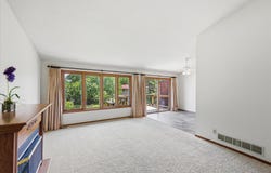 4029 Silver Lake Rd NE, Saint Anthony, MN 55421