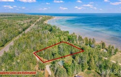 N9650 M-35 Highway, Cedar River, MI 49887