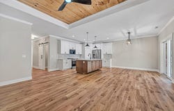 290 Anderson St, Rocky Mount, VA 24151