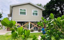 3480 HARBOR Drive, WEEKI WACHEE, FL 34607