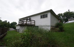 19 Hillcrest Drive, Martins Ferry, OH 43935