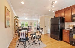 8 Bradley Dr, Groton, MA 01450