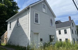 932 High Street, Bath, ME 04530
