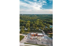 515 Old Route 66, St Robert, MO 65584