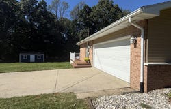 6817 Springbrook Lane, Kalamazoo, MI 49004
